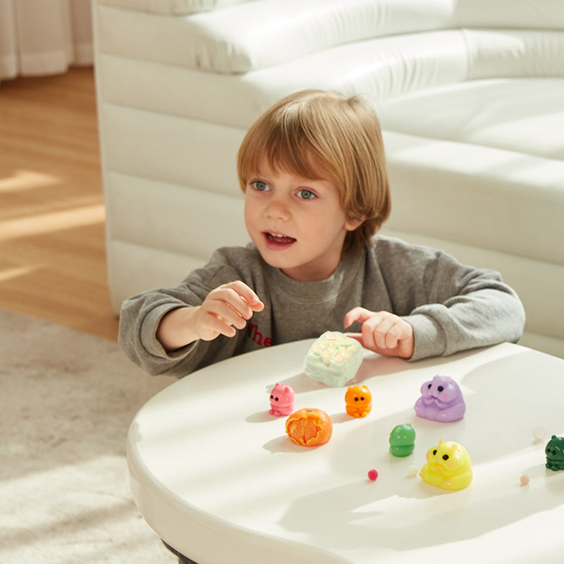 Cake Squeeze Fun - A Stress Relief Tool