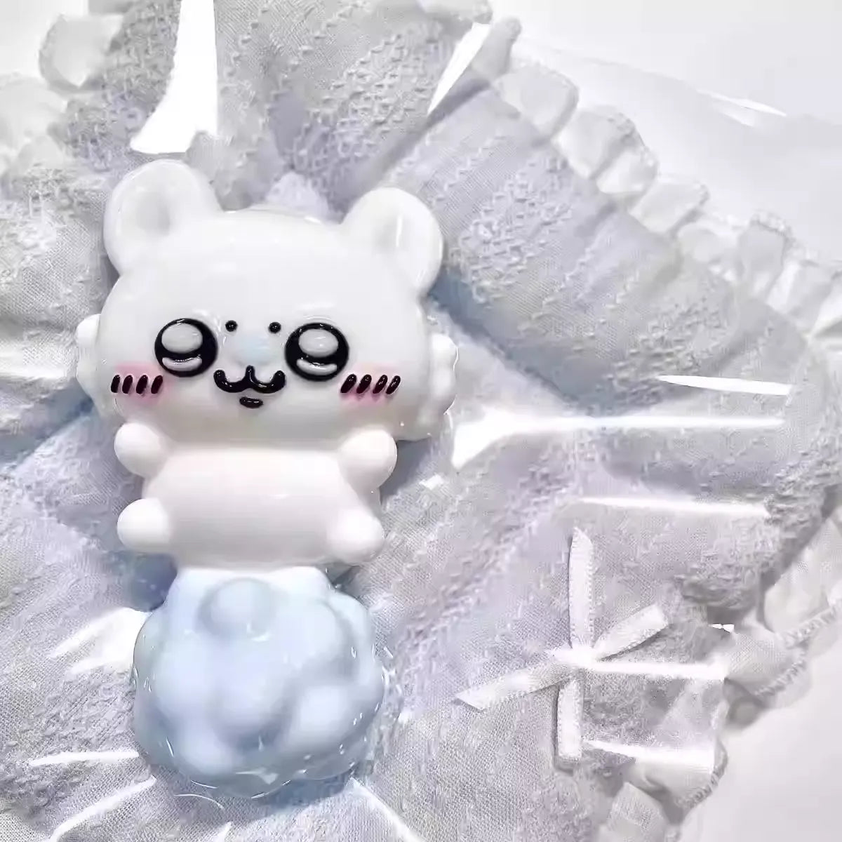 Flying squirrel pinch slow rebound decompression toy burst mud feeling water feeling