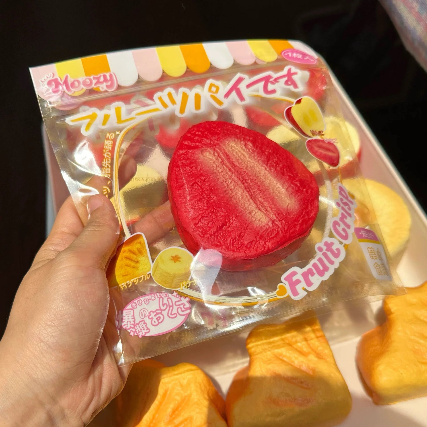 Simulation Fruit PU Slow Rebound Toys Realistic Banana Apple Strawberry Pineapple Squeeze Stress Relief Pinch Squishy Fidget