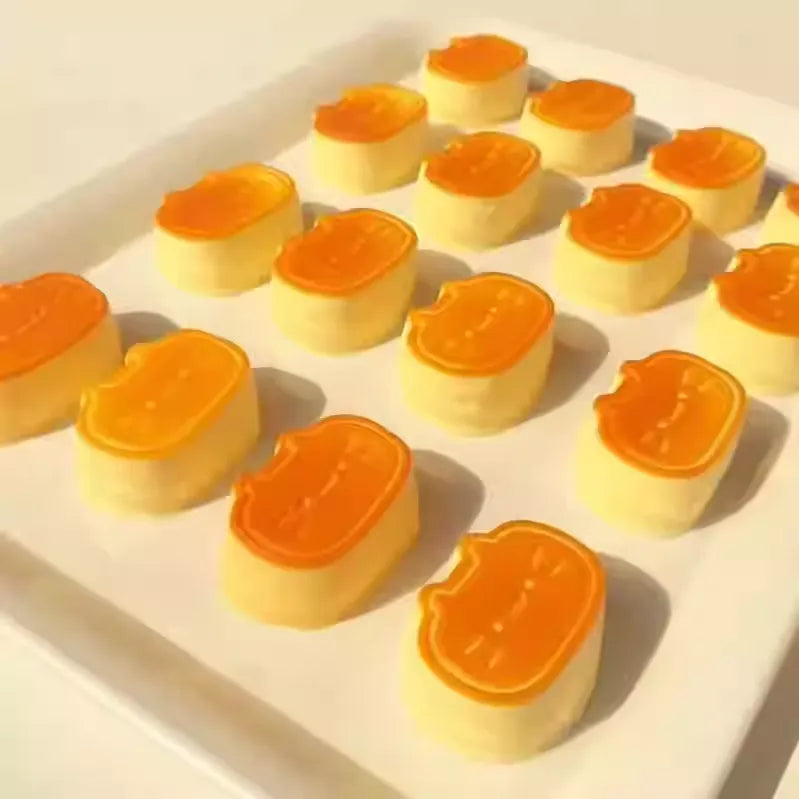 Semi-Roasted Cheese Kitten Slow Rebound Squeeze Fun - Random Color