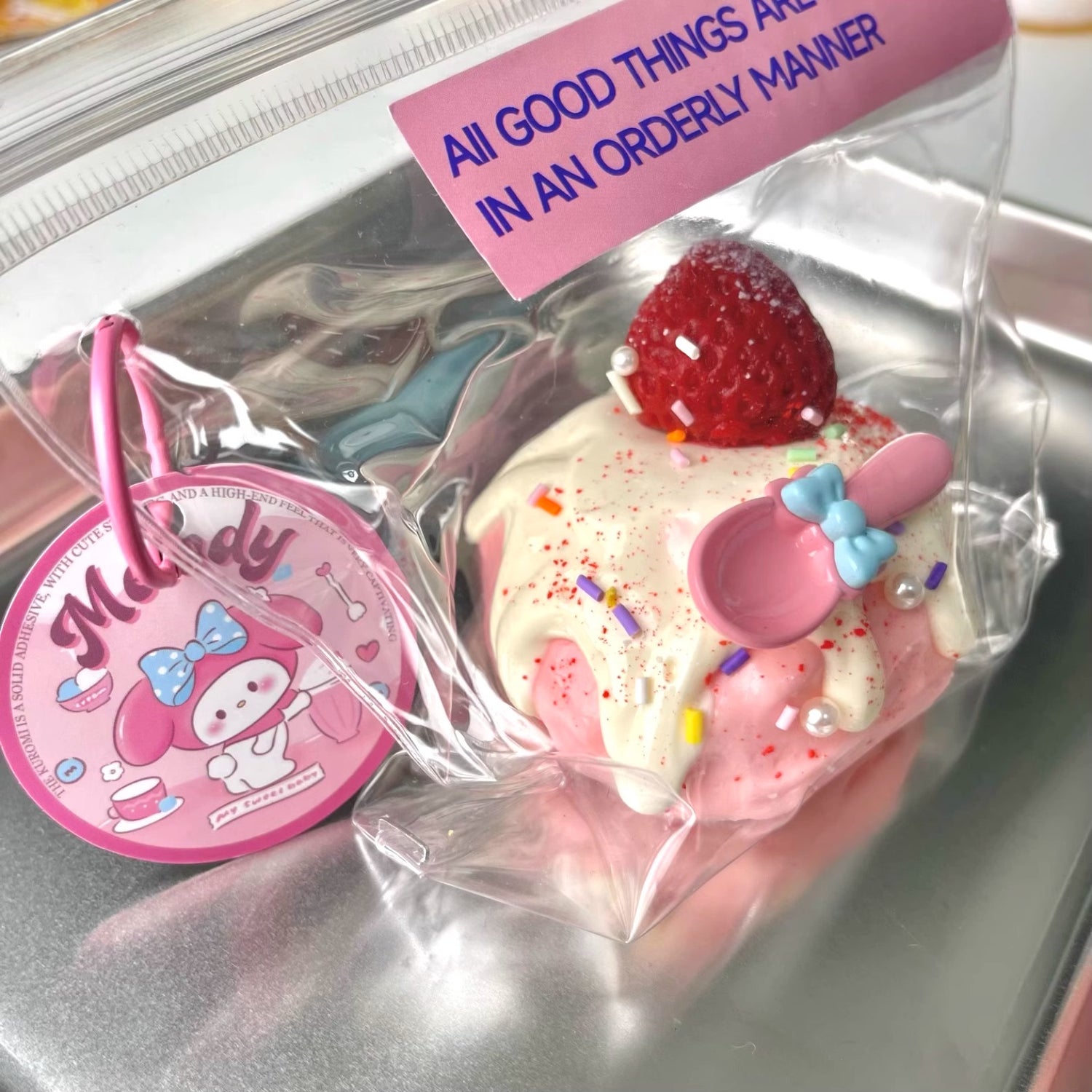 Slow Rebound Squeeze Relaxer Strawberry Milk Cake
